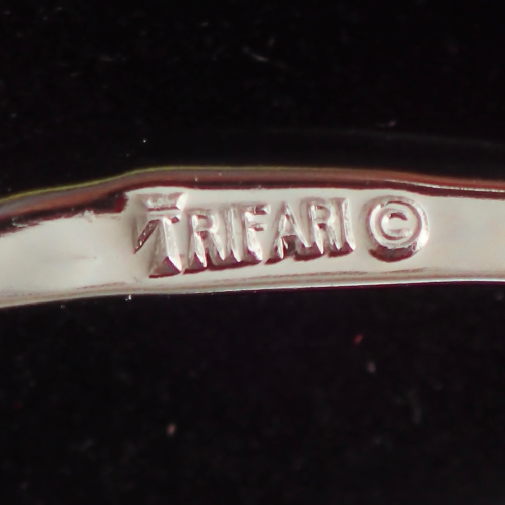 Crown Trifari Silver Tone Brooch Flower Plumeria Mid-Century Modern Vintage MCMM - Picture 2 of 8